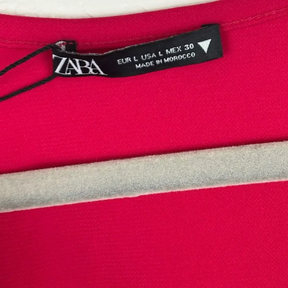 NWT Zara Ruched Hot Pink Fitted Cropped Ruched Long Sleeve Blouse Top Size Large - Picture 3 of 10